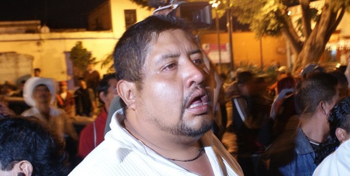 Golpeadores del PRI encabezados por “diputados” Fredy <b>Gil Pineda</b> Gopar <b>...</b> - fredygilpinedagopar-720x362